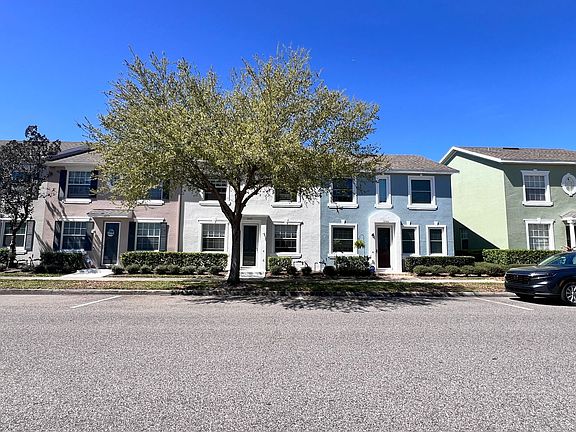3rd image of 3548 Peppervine Dr