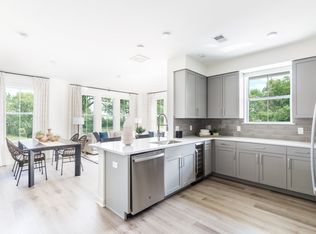 10 Kingsbridge Rd #4260941, Fairfield, NJ 07004