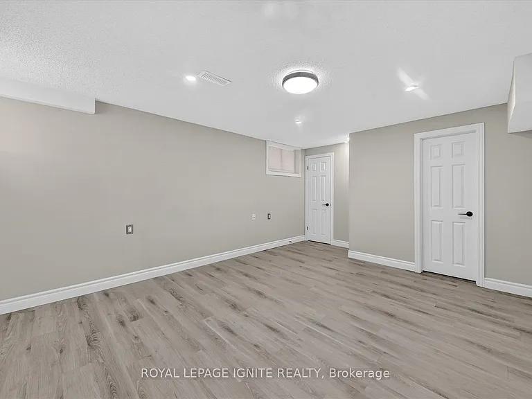 53 Boulderbrook Dr #BASEMENT — Photo 19