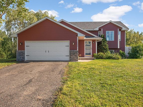 2nd image of 2306 Maple Ln