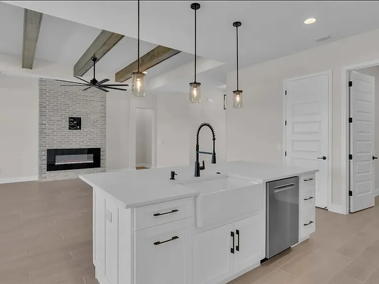 6980 Bentridge Dr — Photo 11
