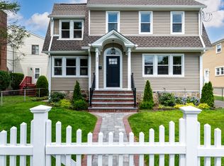 52 Dora St, Stamford, CT 06902