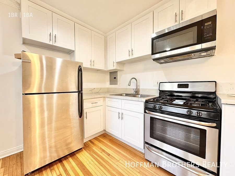 1st image of 1518 Laurel Canyon Blvd APT 4