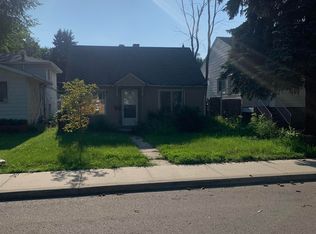 11906 63rd St NW, Edmonton, AB T5W 4G3