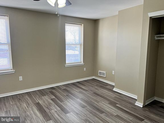 5th image of 5738 Tulip St