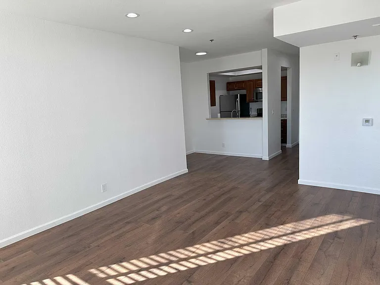 19350 Sherman Way #208 — Photo 6