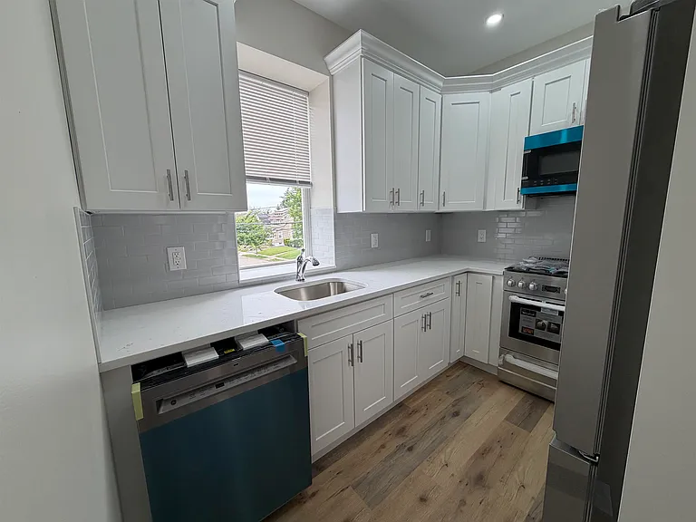 49 Summit Ave #2 — Photo 5
