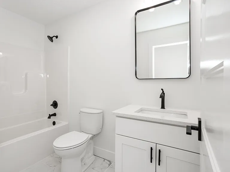 1527 Duncannon Dr — Photo 18