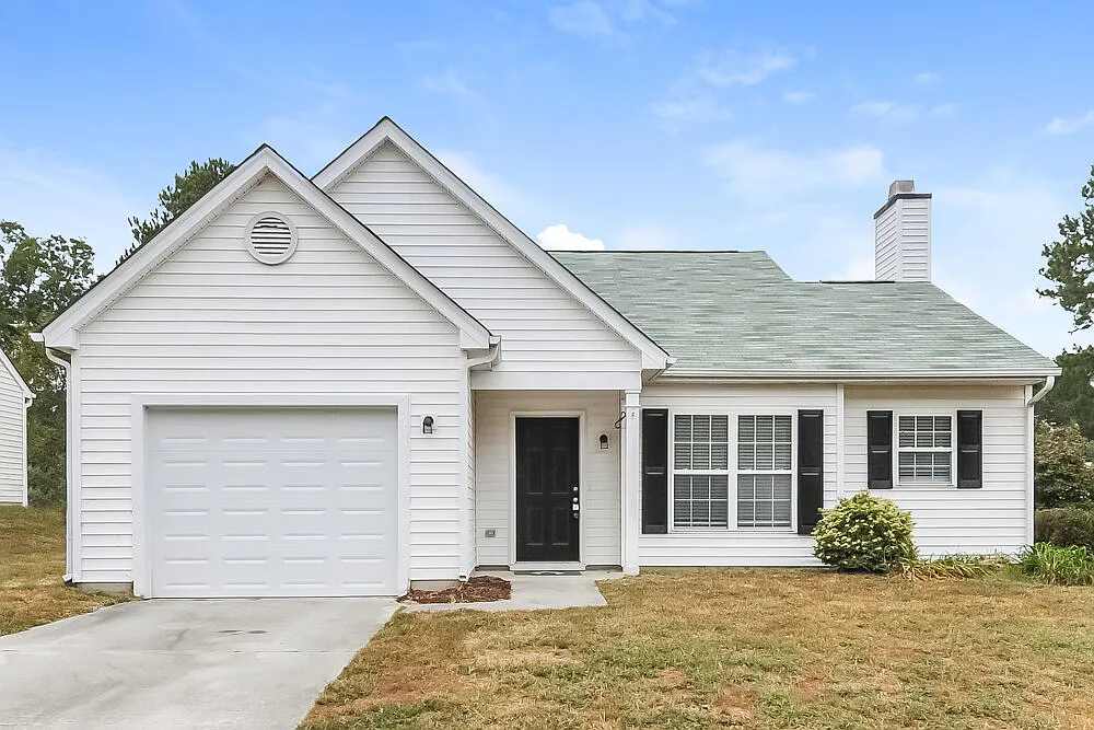 3 bed, 2.0 bath, 1346 sqft, $1,850 — Photo 1