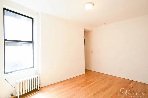 Rented by City Connections Realty | media 25