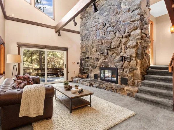 31 Kings Canyon Rd, Bellvue, CO 80512