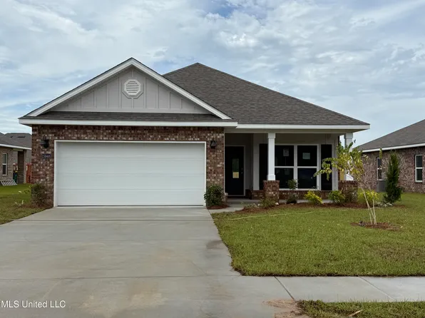 15948 Blue Ridge Dr, Gulfport, MS 39503