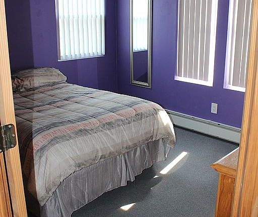 3rd image of 93 Grandview Dr