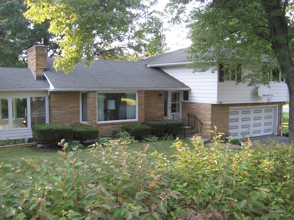 1st image of 158 S Lincoln Ave