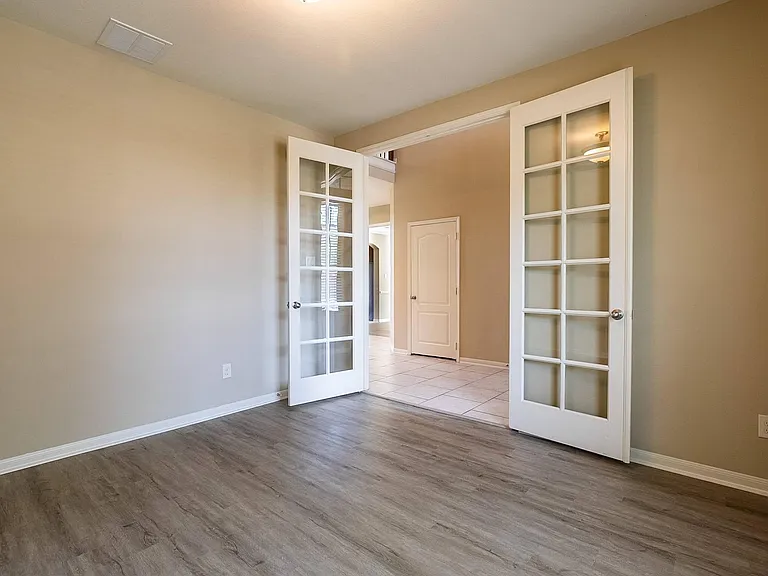 13210 Southern Orchard Ln — Photo 4