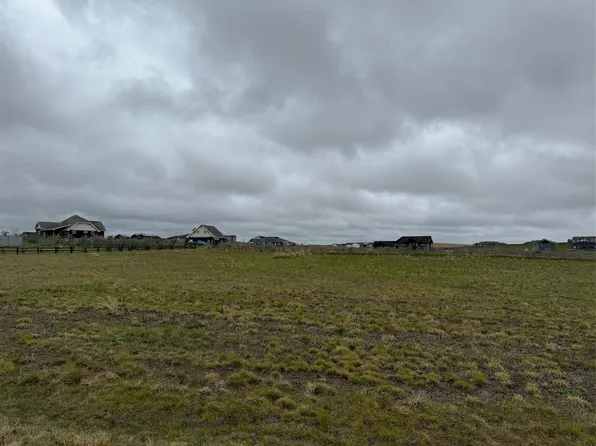 44 Limestone Ln, Great Falls, MT 59405
