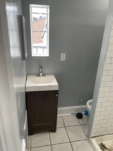 Studio, 500 sqft, $1,200 — Photo 2