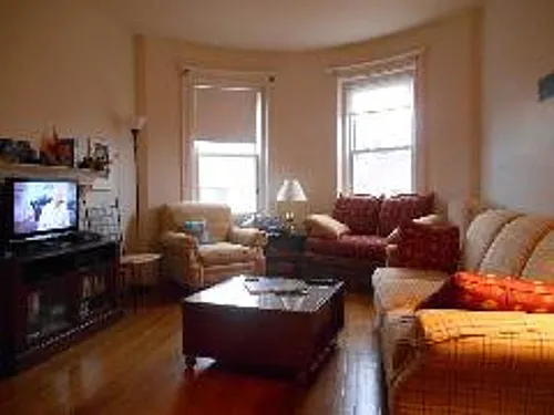 1788 Beacon St #1L Photo 1