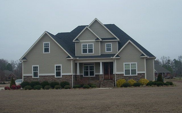 1st image of 123 Cliffwell Dr