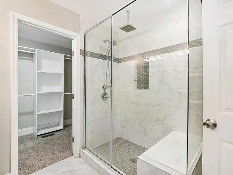 4000 Hiddenbrook Dr — Photo 23