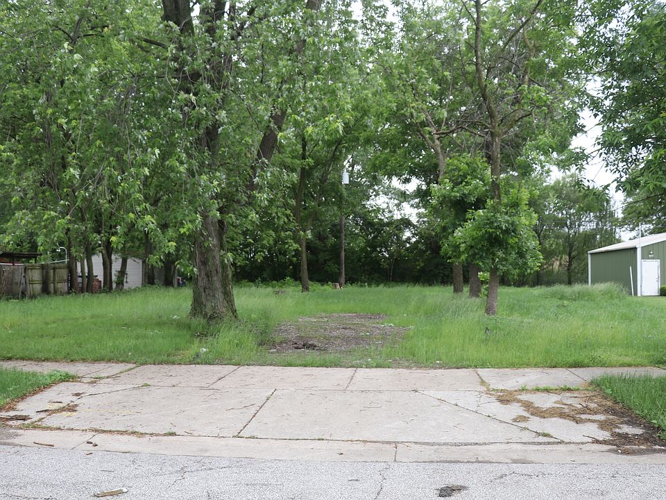 2nd image of 2824 New York Ave