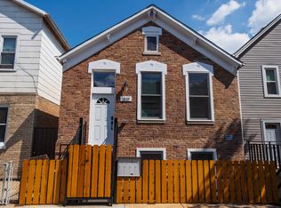 1819 S Laflin St FLOOR 2, Chicago, IL 60608
