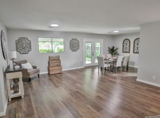 5018 Merlin Dr, San Antonio, TX 78218