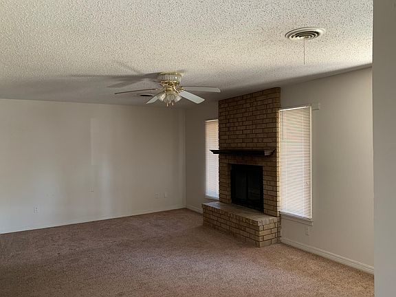 3rd image of 2510 6th Ave