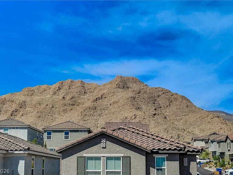 5406 Zacatin Ct — Photo 16