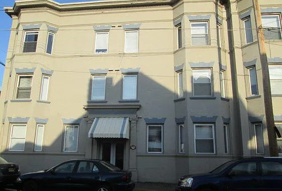 714 Summerlea St #5 — Photo 1