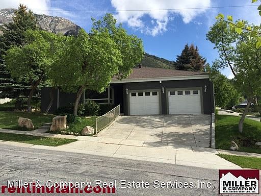 1st image of 3706 Eastcliff Dr