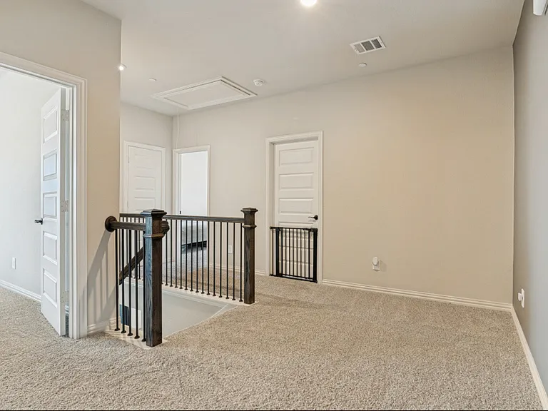 3628 Chaucer Trl — Photo 8