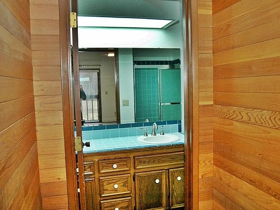 5th image of 15607 62nd Ave NW #1