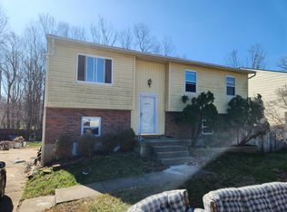6810 John Paul Ln, Louisville, KY 40229