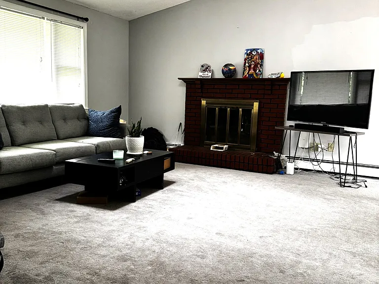 7 Croydon Dr — Photo 6