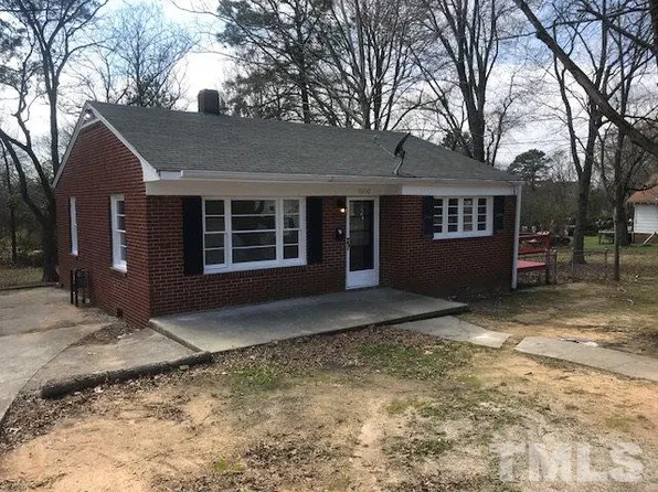 1008 S 3rd St, Sanford, NC 27330