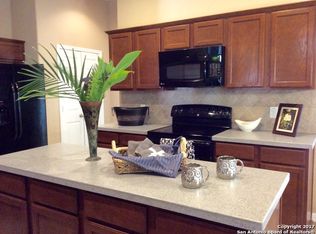 5642 Bonham Path, San Antonio, TX 78253