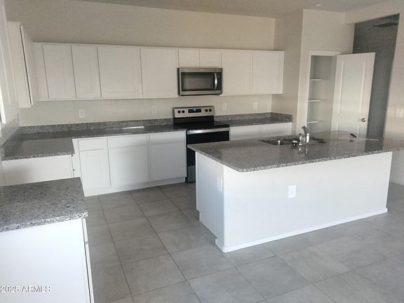 2nd image of 36063 W SAN ALVAREZ Avenue