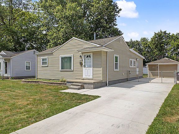 3rd image of 5938 Sylvia St