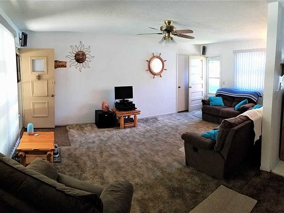 3rd image of 308 Renrose Ave