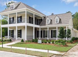 924 Chretein Point Ave, Covington, LA 70433