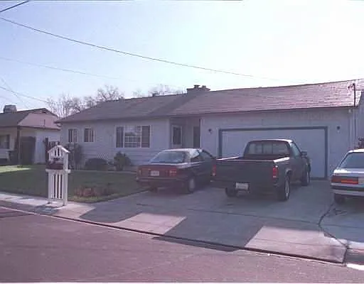 1260 Orange St photo 1
