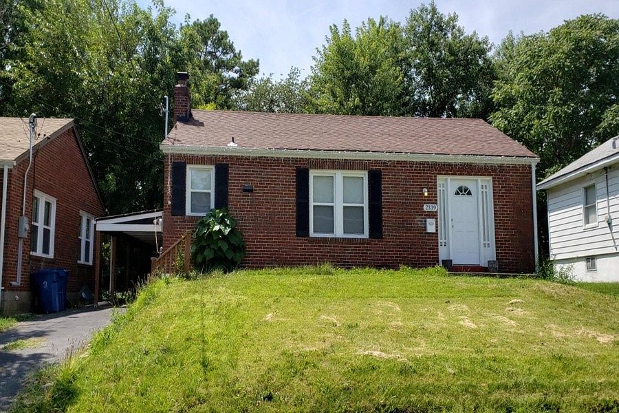 1st image of 2339 Wallis Ave