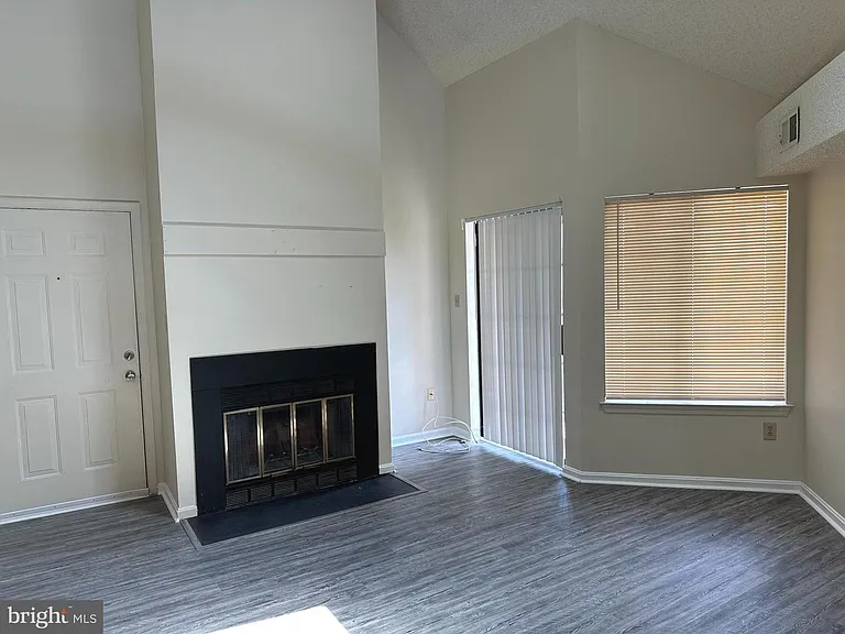 14003 Justin Way #5C — Photo 7