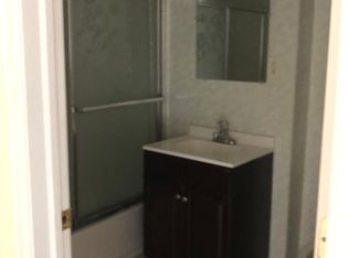 1013 Cherry St, Philadelphia, PA 19107