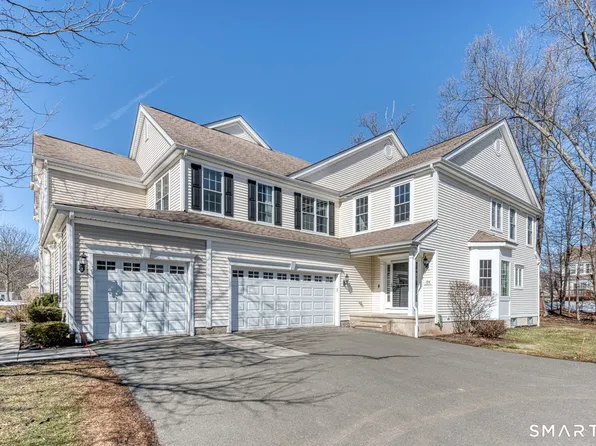 194 Sterling Drive #194, Newington, CT 06111