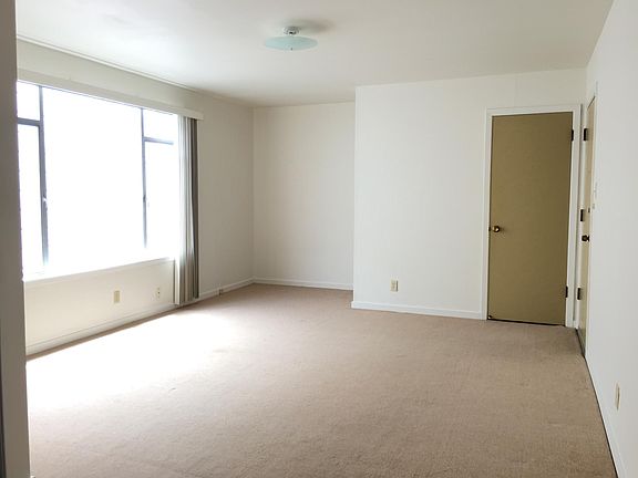 2nd image of 1338 8th Ave #3