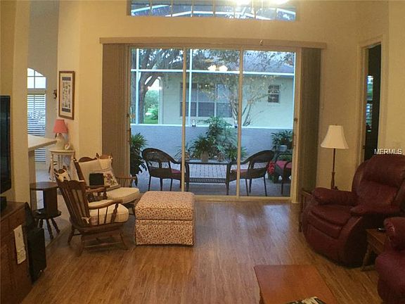 4th image of 437 Golf Vista Cir