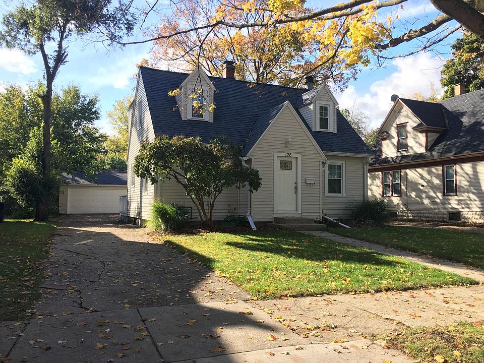 1st image of 126 E 19th St