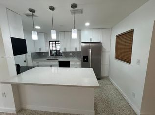 11959 SW 39th Ter, Miami, FL 33175